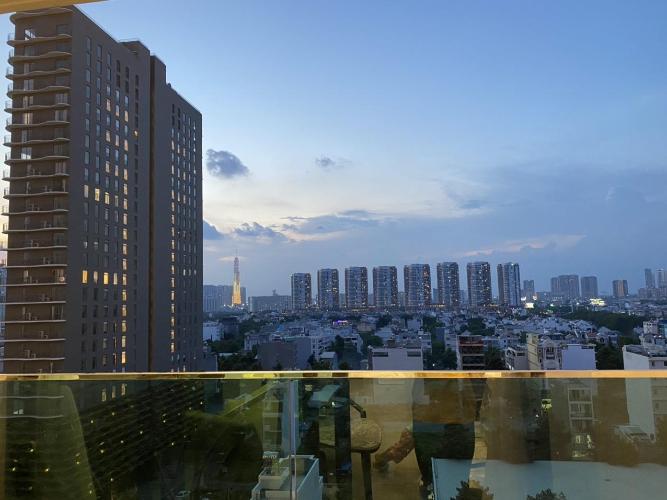 z2179822107838_257bcc8739cb4895495898dbfc2d7f93 Căn hộ Feliz En Vista tầng trung, đầy đủ nội thất sang trọng.