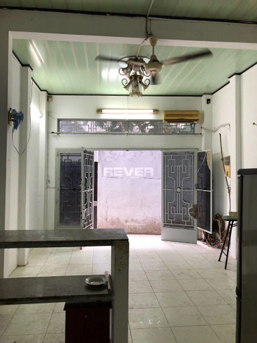 Nhà phố Quận 8 Nhà phố thiết kế 1 trệt, 1 lầu diện tích 30m2, cách đường Chánh Hưng 60m.