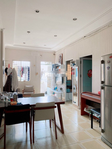 Căn hộ 43 Hồ Văn Huê, Quận Phú Nhuận Căn hộ 43 Hồ Văn Huê tầng 4 diện tích 52m2, nội thất cơ bản.