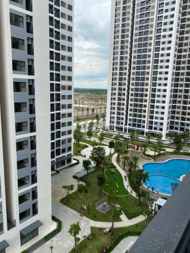 View Vinhomes Grand Park Quận 9 Căn hộ tầng trung Vinhomes Grand Park, view nội khu.