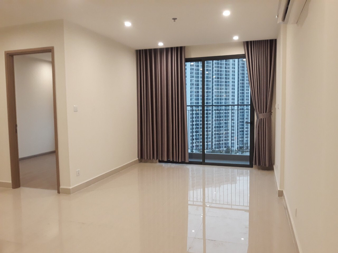 Căn hộ có 2 phòng ngủ Vinhomes Grand Park, nội thất cơ bản.