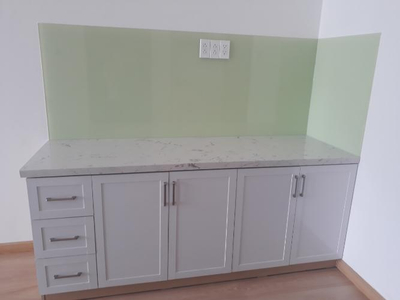 Officetel The Sun Avenue, Quận 2 Officetel The Sun Avenue tầng 3 diện tích 43m2, nội thất cơ bản.