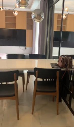 Căn hộ Masteri Thảo Điền, Quận 2 Căn hộ Masteri Thảo Điền tầng 39 đầy đủ nội thất hiện đại.