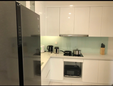 Căn hộ Vinhomes Central Park, Quận Bình Thạnh Căn hộ có 3 phòng ngủ Vinhomes Central Park tầng 26, đầy đủ nội thất.