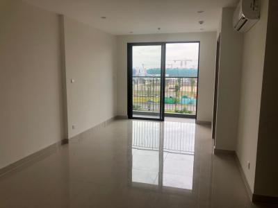 Phòng khách Vinhomes Grand Park Quận 9 Căn hộ Vinhomes Grand Park có ban công rộng, view đón gió mát.