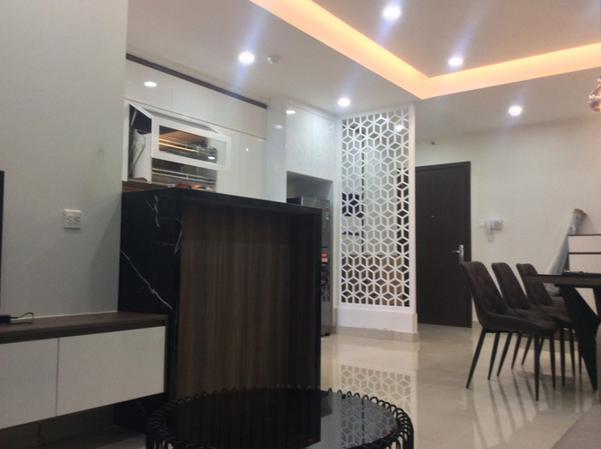 Căn hộ The Sun Avenue, Quận 2 Căn hộ The Sun Avenue tầng  15 có 3 phòng ngủ, đón view thoáng mát.