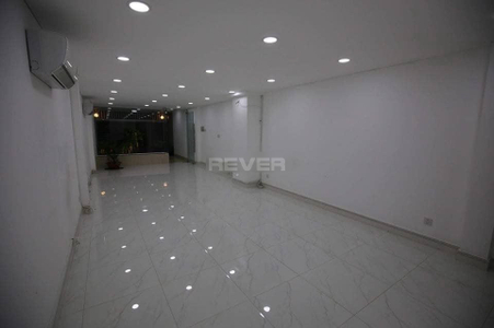 Mặt bằng kinh doanh Quận 2 Mặt bằng kinh doanh diện tích 50m2 vuông vắn, cửa hướng Tây Nam.