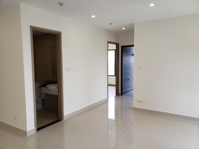 Hành lang Vinhomes Grand Park Quận 9 Căn hộ Vinhomes Grand Park tầng trung, đón view ngoại khu mát mẻ.