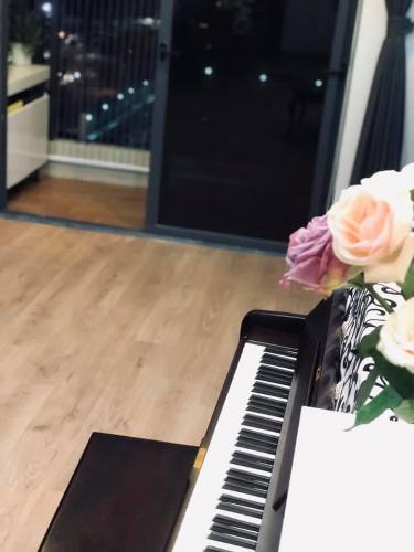 Không gian căn hộ De Capella , Quận 2 Căn hộ De Capella  thiết kế hiện đại cách âm cực tốt, bàn giao đầy đủ nội thất.