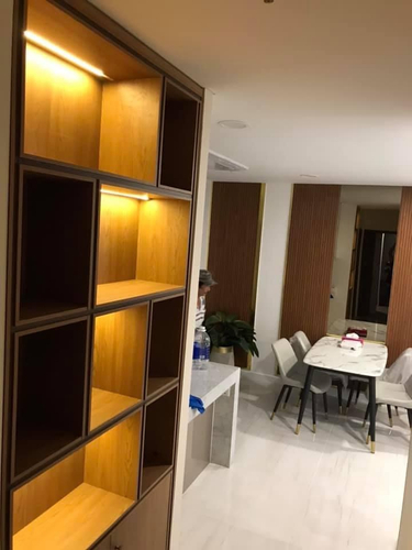 Căn hộ Kingdom 101, Quận 10 Căn hộ Kingdom 101 tầng trung cửa hướng Đông Bắc, đầy đủ nội thất.