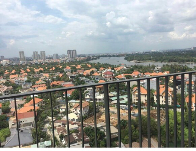 View căn hộ Masteri Thảo Điền, Quận 2 Căn hộ Masteri Thảo Điền tầng thấp tiện di chuyển, tiện ích đầy đủ.