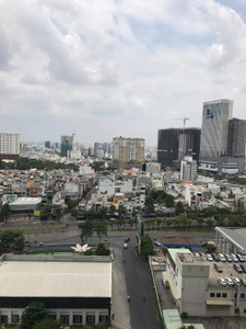 View căn hộ Vinhomes Central Park, Quận Bình Thạnh Căn hộ tầng 7 Vinhomes Central Park cửa hướng Tây Nam, tiện ích đầy đủ.