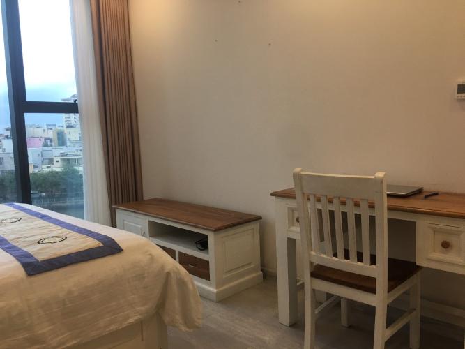 Phòng ngủ Vinhomes Golden River, Quận 1 Căn hộ Vinhomes Golden River view sông và thành phố thơ mộng.