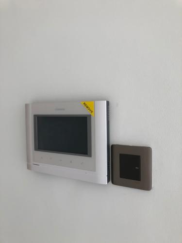 Nội thất căn hộ Saigon Royal Căn hộ Saigon Royal 2 phòng ngủ cửa hướng Đông Nam, view Bitexco.