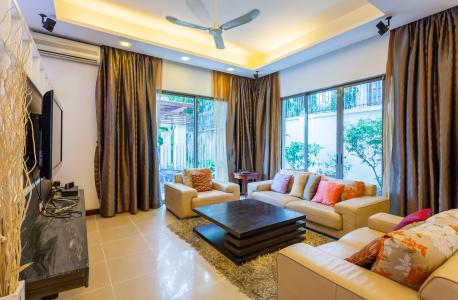 Phòng khách 1 Villa Compound Riviera Quận 2 thiết kế sang trọng, đầy đủ tiện nghi