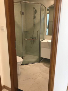 Căn hộ Vinhomes Central Park, Quận Bình Thạnh Căn hộ Vinhomes Central Park tầng 31 diện tích 86.8m2, tiện ích đầy đủ.