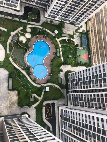 View Vinhomes Grand Park Quận 9 Căn hộ Vinhomes Grand Park phía nội khu, tầng cao.