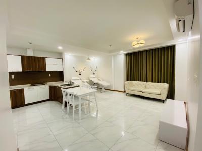 Bên trong căn hộ THE GOLD VIEW Bán căn hộ The Gold View thuộc tầng trung, 2 phòng ngủ, diện tích 76m2, đầy đủ nội thất