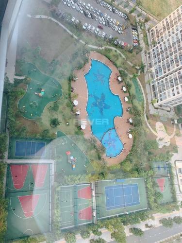 View căn hộ Vinhomes Grand Park, Quận 9 Căn hộ Vinhomes Grand Park đầy đủ nội thất, cửa hướng Tây Bắc.