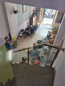 Nhà phố Quận Gò Vấp Nhà phố thiết kế 1 trệt, 1 lầu cửa hướng Đông Nam, đầy đủ nội thất.