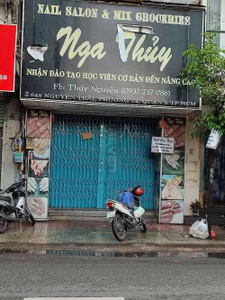 Mặt tiền nhà phố Quận 5 Nhà phố mặt tiền đường Nguyễn Trãi khu chợ Vãi, tiện kinh doanh buôn bán.