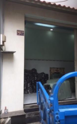 Không gian nhà phố Quận 6 Nhà phố hẻm xe tải rộng 4m, kết cấu 1 trệt 1 lầu, khu dân trí cao.