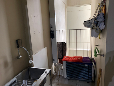 Officetel The Gold View, Quận 4 Officetel The Gold View ban công thoáng mát, đầy đủ nội thất.