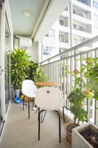 Nội thất Sunrise Riverside Căn hộ Sunrise Riverside tầng trung, view nội khu yên tĩnh.