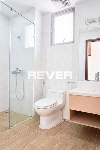 Phòng tắm căn hộ Scenic Valley, Quận 7 Căn hộ Scenic Valley view nội khu hồ bơi mát mẻ, đầy đủ nội thất.