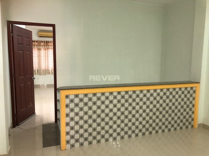 Nhà phố Quận Gò Vấp Nhà phố hẻm rộng 6m đường Số 7, diện tích 64m2 có nội thất cơ bản.