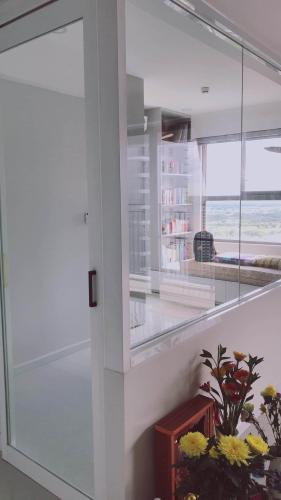 Phòng ngủ căn hộ Saigon South Residence Căn hộ tầng cao Saigon South Residence đầy đủ nội thất hiện đại.