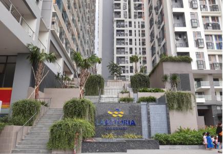 Căn hộ La Astoria, Quận 2 Căn hộ tầng 10 La Astoria có 1 tầng lửng, nội thất cơ bản.