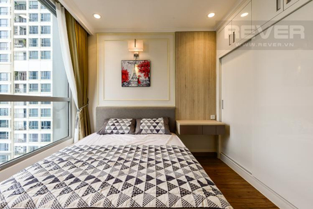 Căn hộ Vinhomes Central Park, Quận Bình Thạnh Căn hộ Vinhomes Central Park tầng 21 có 3 phòng ngủ, không gian thoáng đãng.