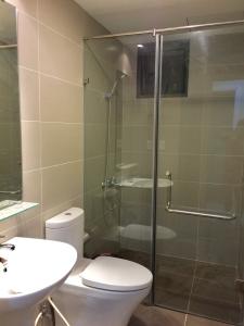 nhà tắm căn hộ Masteri Thảo Điền Căn hộ Masteri Thảo Điền ban công hướng Bắc, view sông.