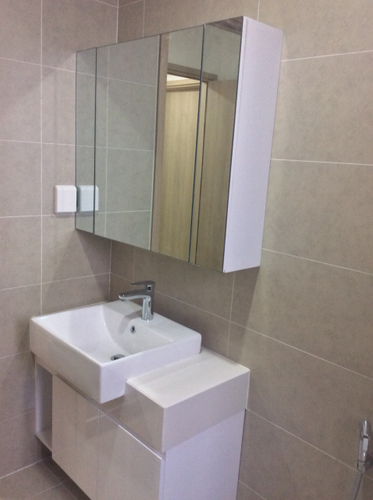 Căn hộ The Sun Avenue, Quận 2 Căn hộ The Sun Avenue tầng  15 có 3 phòng ngủ, đón view thoáng mát.