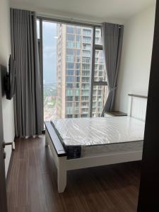 Căn hộ Empire City, Quận 2 Căn hộ Empire City đầy đủ nội thất, ban công hướng Đông Nam.