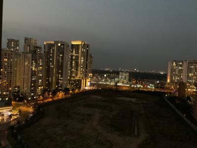 View Lexington Residence Quận 2 Căn hộ Lexington Residence tầng trung, view thành phố sầm uất.