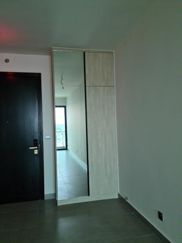 Căn hộ Feliz En Vista Căn hộ Feliz En Vista tầng cao nội thất cơ bản, dọn vào ở ngay.