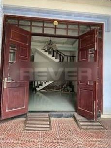 Nhà phố Quận 9 Nhà phố mặt tiền đường D2, diện tích 110m2 cửa hướng Tây Nam.