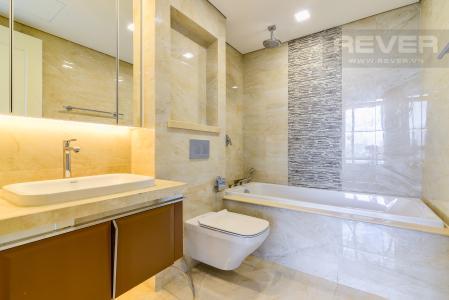 Phòng Tắm 2 Căn hộ Vinhomes Golden River hướng Tây Nam, diện tích 92.3m²