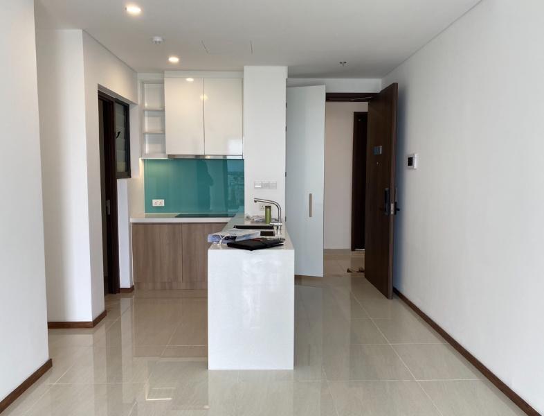 Căn hộ One Verandah tầng trung, view sông và thành phố.