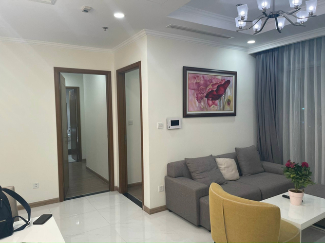 Căn hộ Vinhomes Central Park, Quận Bình Thạnh Căn hộ Vinhomes Central Park tầng 34, diện tích 86.4m2 đầy đủ nội thất.