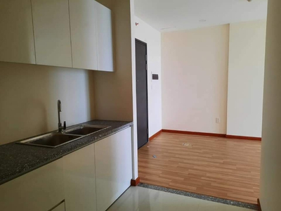 Căn hộ Diamond Riverside, Quận 8 Căn hộ Diamond Riverside bàn giao không có nội thất.