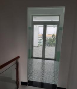 Bên trong nhà phố Thanh Loan, Quận 8 Nhà phố nằm ngay mặt tiền đường, thiết kế đẹp