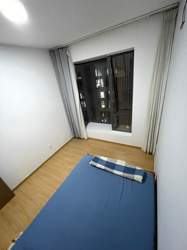 Căn hộ La Astoria, Quận 2 Căn hộ La Astoria tầng 6 thiết kế hiện đại, view Landmark 81 tuyệt đẹp.