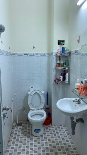 nhà tắm nhà phố Lê Văn Lương, Nhà Bè Nhà phố hẻm 6m đường Lê Văn Lương, pháp lý rõ ràng