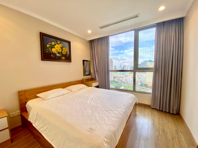 Căn hộ Vinhomes Central Park, Quận Bình Thạnh Căn hộ Vinhomes Centrla Park tầng 22 diện tích 54.3m2, đầy đủ nội thất.