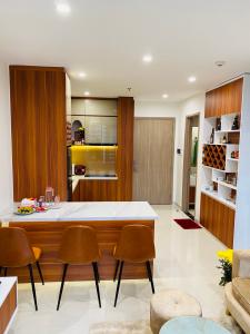 Nội thất căn hộ Vinhomes Grand Park, Quận 9 Căn hộ Vinhomes Grand Park view tầng cao nội khu yên tĩnh.