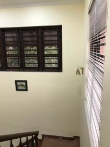 Biệt thự sân vườn phường An Phú, quận 2 Biệt thự sân vườn P. An Phú quận 2, diện tích 12m x 22m, đầy đủ nội thất