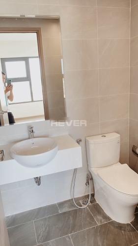 Toilet Vinhomes Grand Park Quận 9 Căn hộ Vinhomes Grand Park diện tích 67m2, nội thất cơ bản.